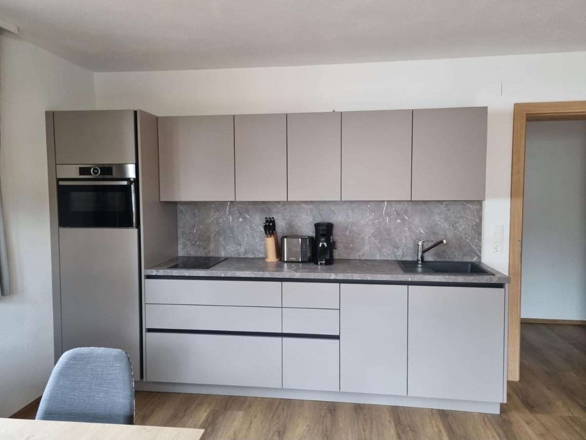 Greidlhof Alpstyle Apartments Fuegen Ngoại thất bức ảnh